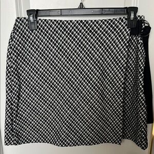 Spanx Skort Black and White Checkered